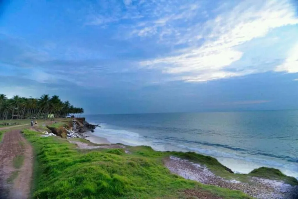 Mavila Beach Resort, Kerala'S Heritage Temple Villa 瓦尔卡拉