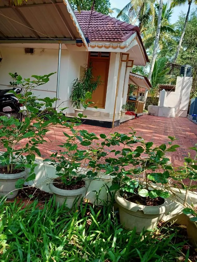 Mavila Beach Resort, Kerala'S Heritage Temple Villa バルカラ