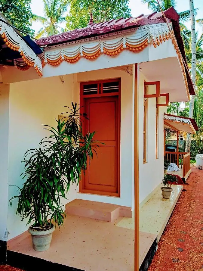 Mavila Beach Resort, Kerala'S Heritage Temple Villa バルカラ