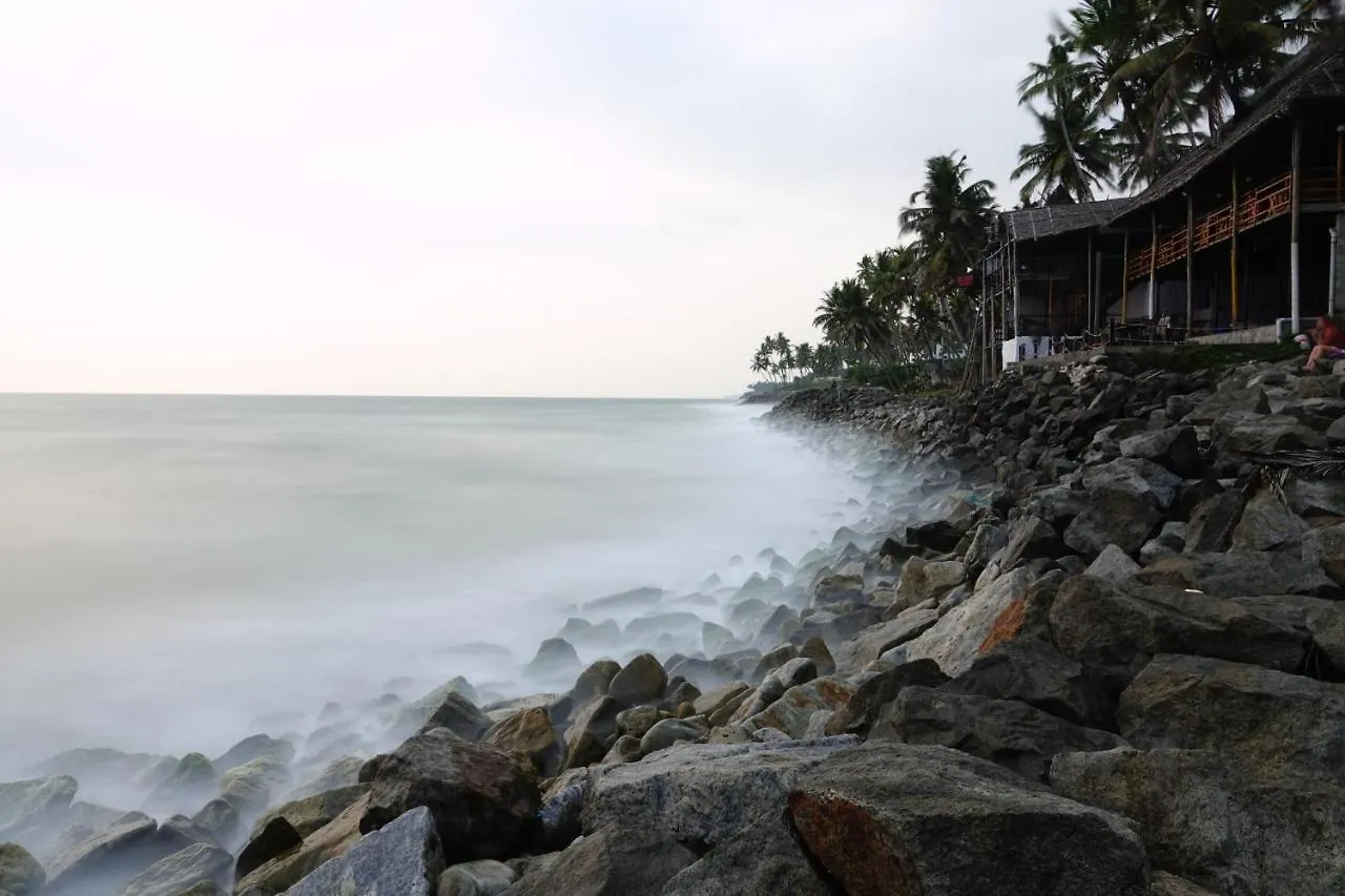 Mavila Beach Resort, Kerala'S Heritage Temple Villa バルカラ インド